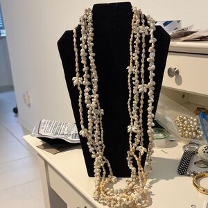 Elegant Cream Beaded Necklace